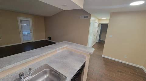5600 Devonbriar Way #N202, Orlando FL - photo 9 of 43