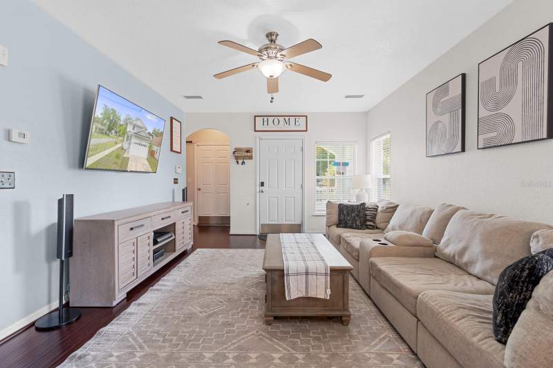 5 bedroom Single Family Residence at 7415 S Elliott Street, Port Tampa City Map, Tampa — photo 5