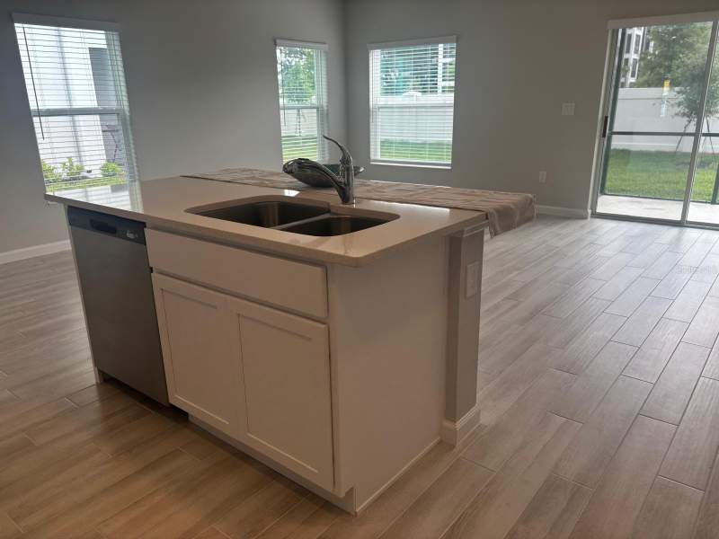 4 bedroom Townhouse at 4616 Campsite, Tyson Ranch, Orlando — photo 5