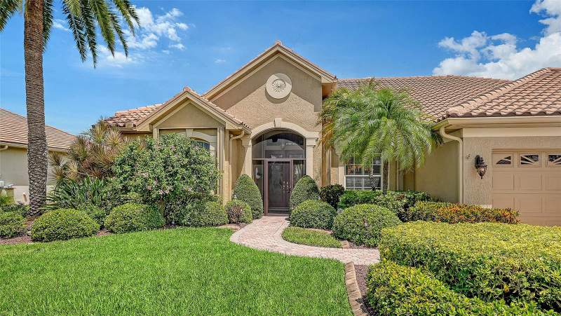 3 bedroom Single Family Residence at 1039 Grouse Way, Pelican Pointe Golf & Country Club, Venice — photo 2