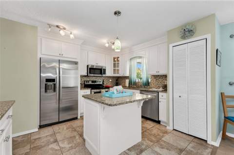 9371 Heartwellville Avenue, Englewood FL - photo 10 of 38