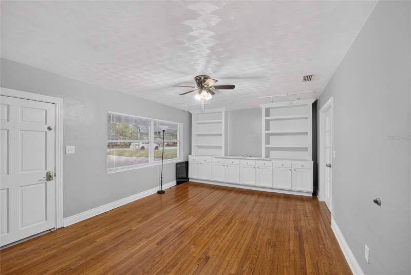 2 bedroom Single Family Residence at 201 SE 31st Avenue, Ocala Hlnds, Ocala — photo 3