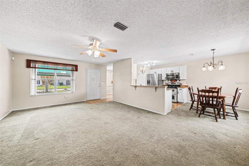 2 bedroom Single Family Residence at 1239 Chaparral Drive, Villages Of Sumter Unit 19, The Villages — photo 3