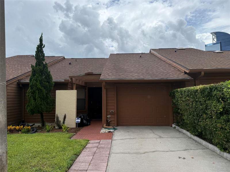 204 TERN LANE home for sale in Cranes Roost Villas Rep