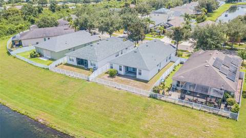 11345 Flora Springs Drive, Riverview FL - photo 6 of 35