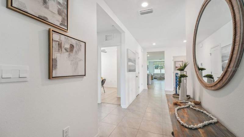 4 bedroom Single Family Residence at 7650 Wheat Stone Drive, Zephyr Lakes, Zephyrhills — photo 2