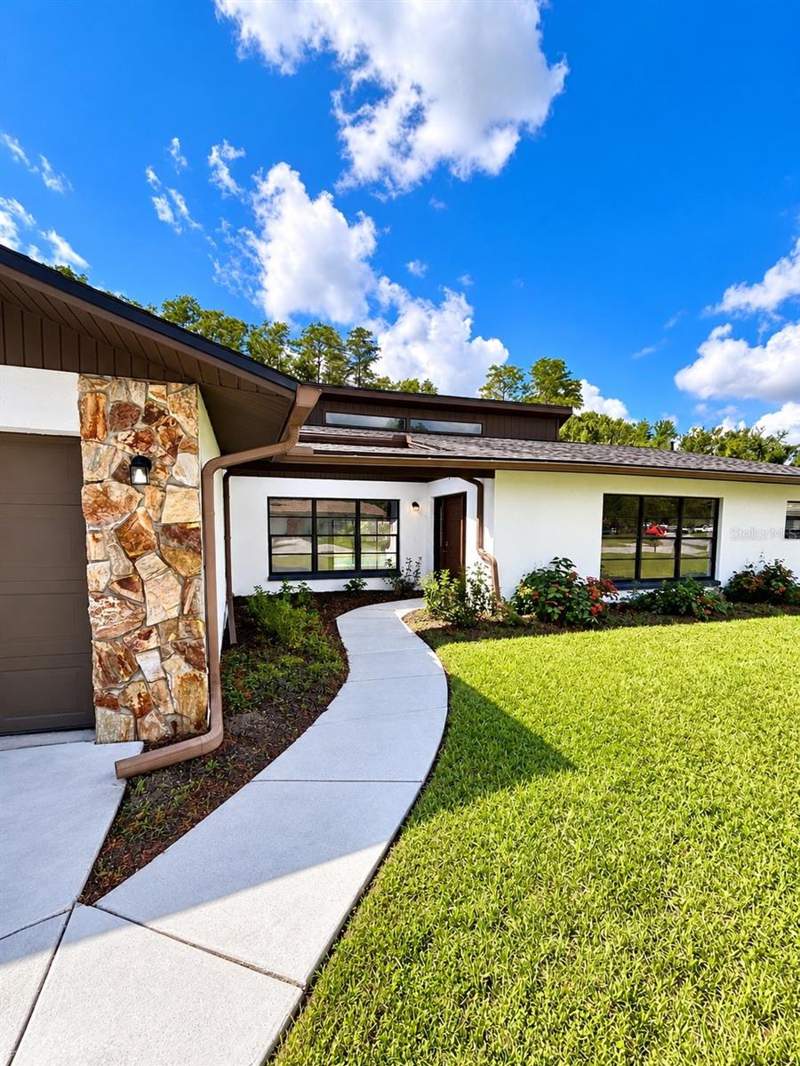 4 bedroom Single Family Residence at 4545 Debbie Lane, Tampa Downs Heights, Lutz — photo 4