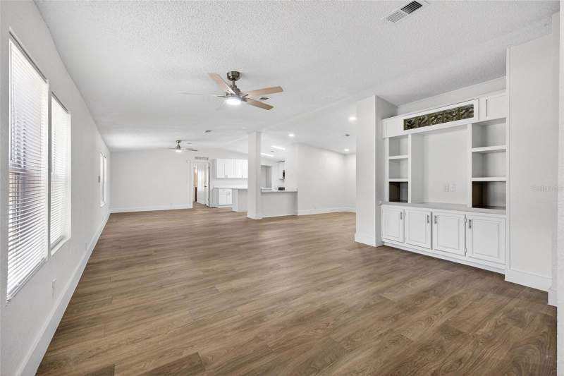 4 bedroom Manufactured Home at 6126 Tulip Drive, Angus Valley, Wesley Chapel — photo 4