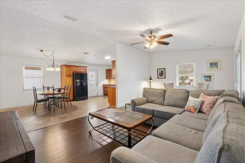 1534 Hillcrest Drive, Lady Lake FL - photo 11 of 34