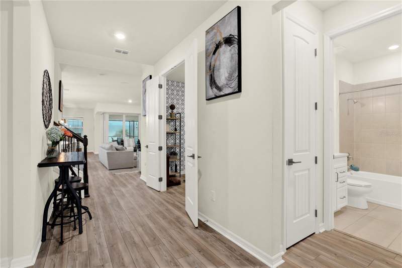 4 bedroom Single Family Residence at 19234 Mossy Pine Drive, K-Bar Ranch, Tampa — photo 4