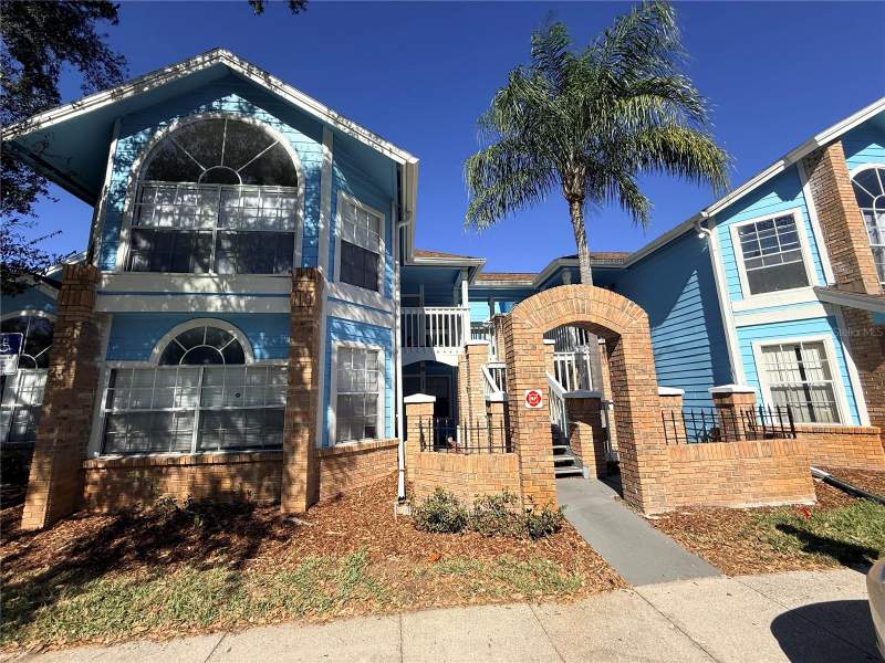 2725 N POINCIANA BOULEVARD #147 home for sale in Villas At Somerset