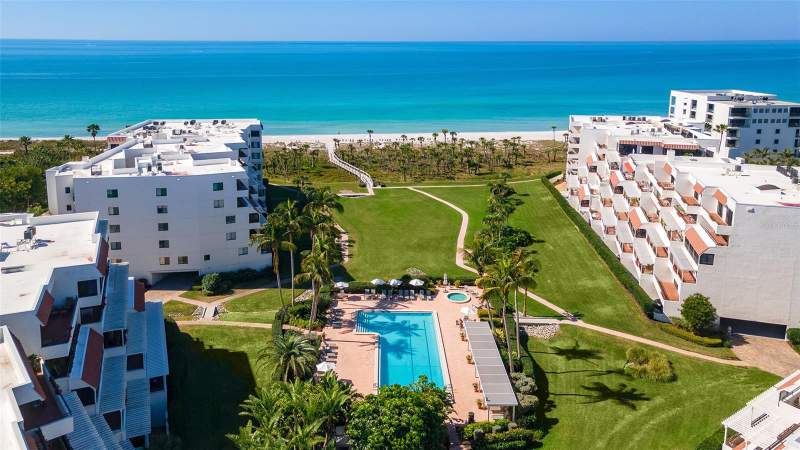 3 bedroom Condominium at 1445 Gulf Of Mexico Drive #101, Players Club III, Longboat Key — photo 4