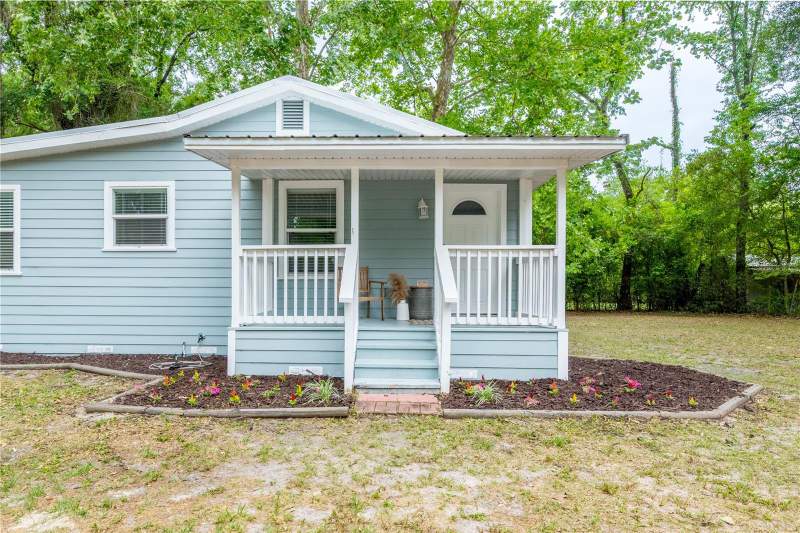 2 bedroom Single Family Residence at 16619 NW State Road 45, High Springs, High Springs — photo 2
