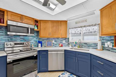 2107 Palma Sola Boulevard #17, Bradenton FL - photo 9 of 43