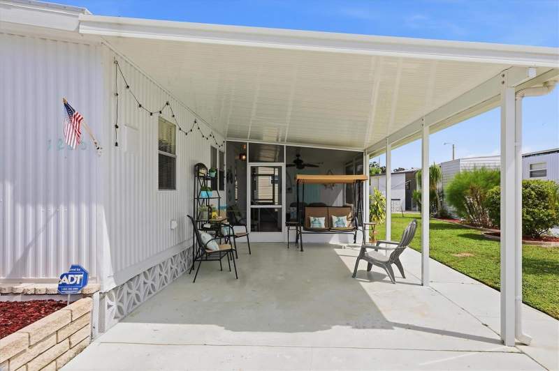 3 bedroom Manufactured Home at 1206 45th Avenue, Tidevue Estates First Add, Ellenton — photo 2