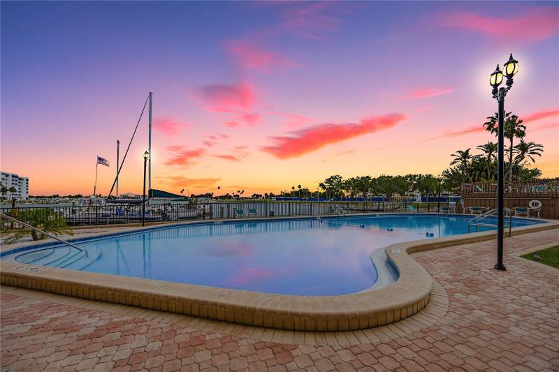 2 bedroom Condominium at 10355 Paradise Boulevard #412, Paradise Island Towers Condo, St Petersburg — photo 5