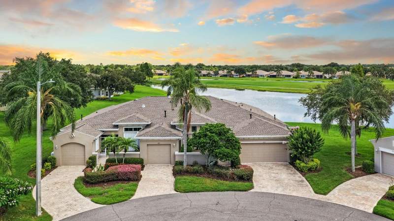 3 bedroom Condominium at 1015 Chelsea Greens Court #40, Kensington Condo, Sun City Center — photo 2