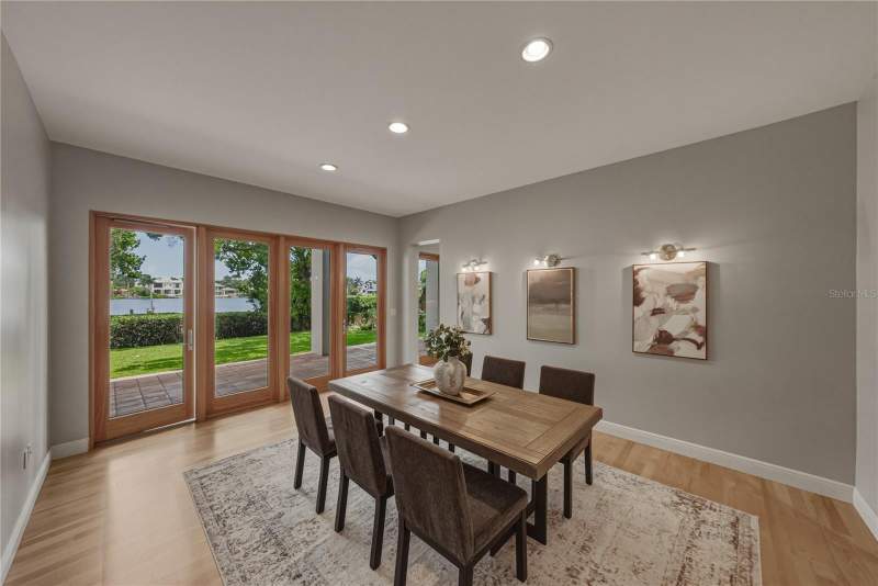 5 bedroom Single Family Residence at 838 Monterey Boulevard, Snell Isle Shores, St Petersburg — photo 4