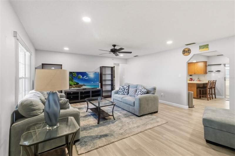 3 bedroom Single Family Residence at 431 Jersey Avenue, St Cloud 2nd Town Of, St Cloud — photo 5