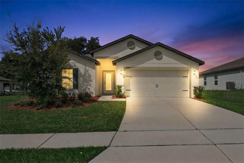 1369 BRENWAY DRIVE home for sale in Lake Jackson Ridge