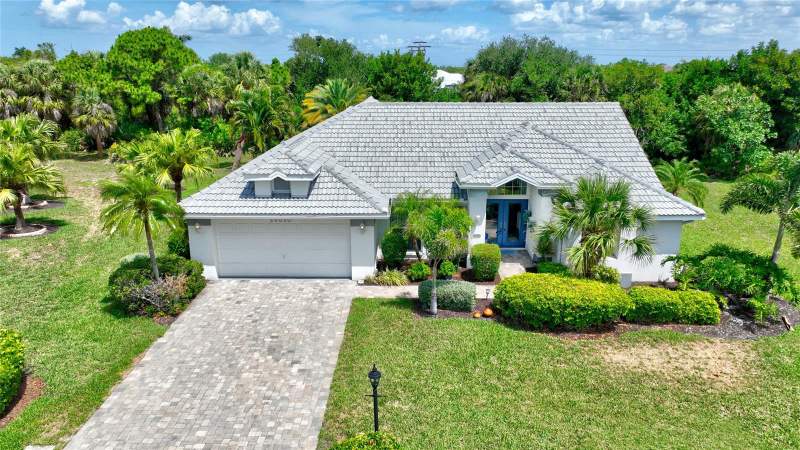 3 bedroom Single Family Residence at 24050 Redfish Cove Drive, Redfish Cove Condo, Punta Gorda — photo 3