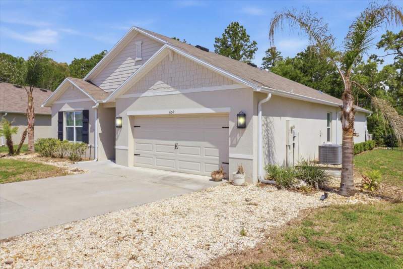 4 bedroom Single Family Residence at 660 Hickory Course Loop, Lake Diamond North, Ocala — photo 2