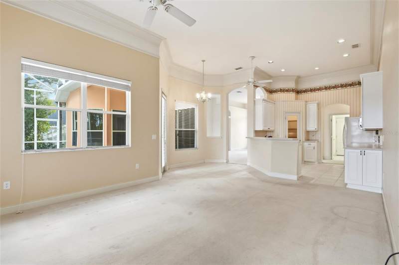 4 bedroom Single Family Residence at 226 Alexandra Woods Drive, Glen Abbey Unit 07 Sec A, Debary — photo 4