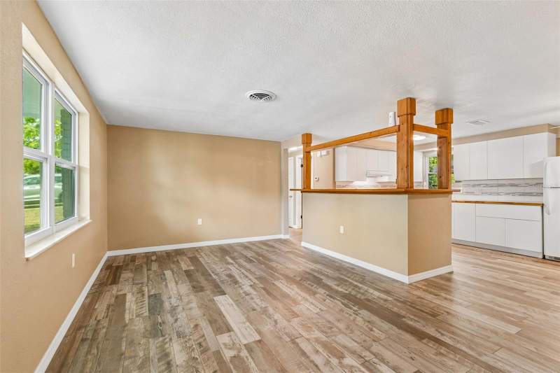 2 bedroom Single Family Residence at 5046 Farley Drive, Colonial Manor, Holiday — photo 2