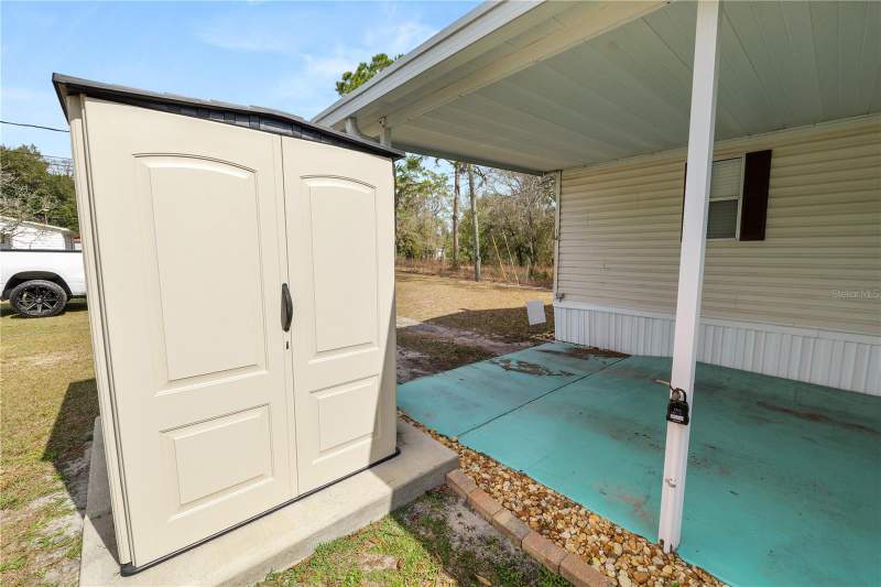 2 bedroom Manufactured Home at 710 W Socrum Loop Road #14, Brentwood Lane, Lakeland — photo 5