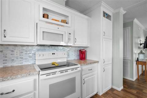 10042 Collingwood Avenue, Dade City FL - photo 12 of 34