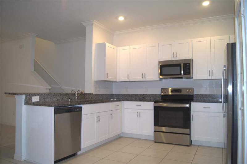 3 bedroom Townhouse at 36347 Camp Fire Terrace, Abbott Square Ph 2, Zephyrhills — photo 5