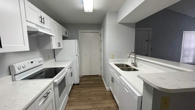 1 bedroom Condominium at 4225 Thornbriar Lane #201, Regency Gardens, Orlando — photo 2