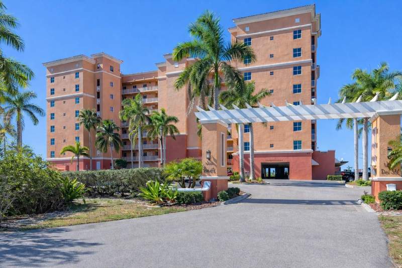 2 bedroom Condominium at 3191 Matecumbe Key Road #307, Vista Del Sol/Burnt Store Mari, Punta Gorda — photo 4