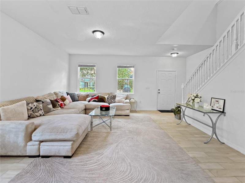4 bedroom Single Family Residence at 16100 Yelloweyed Drive, Sawgrass Bay Ph 1B, Clermont — photo 3