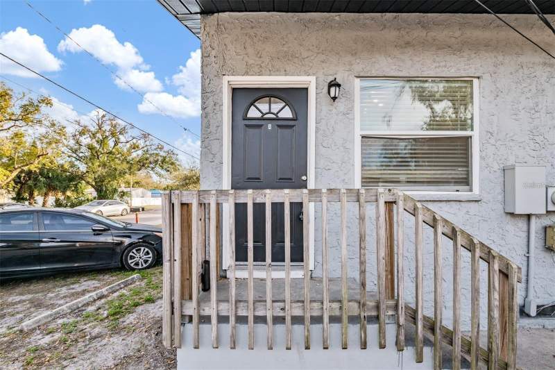 4 bedroom Half Duplex at 8304 N 13th Street, Sulphur Spgs Add, Tampa — photo 2