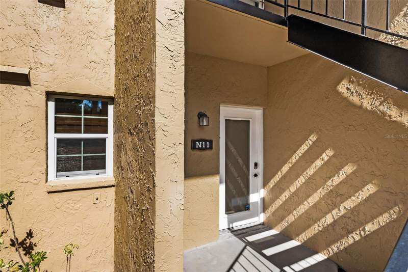 2 bedroom Condominium at 3810 Oak Drive #N11, Fair Oaks South One A Condominium, Tampa — photo 2