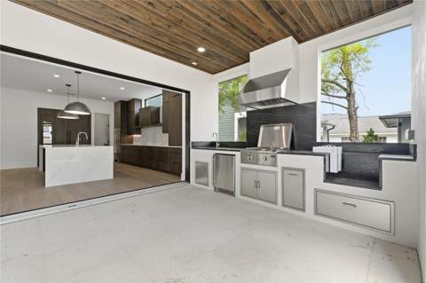 2203 N Glenwood Avenue, Tampa FL - photo 24 of 25