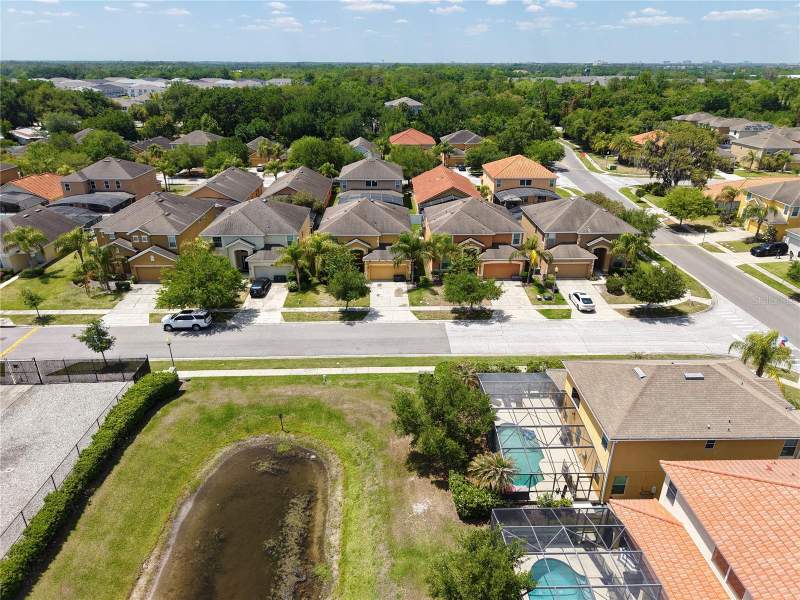 6 bedroom Single Family Residence at 2549 Dharma Circle, Veranda Palms, Kissimmee — photo 2