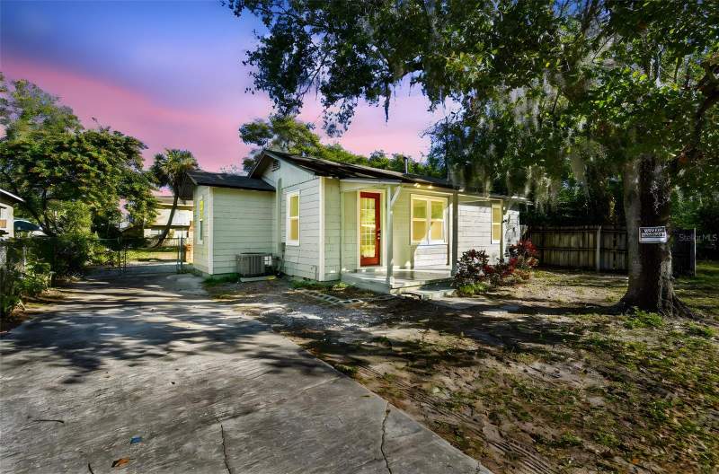 2 bedroom Single Family Residence at 2308 EVERETT STREET, COUNTRY CLUB ESTATES SUB, LAKELAND — photo 1