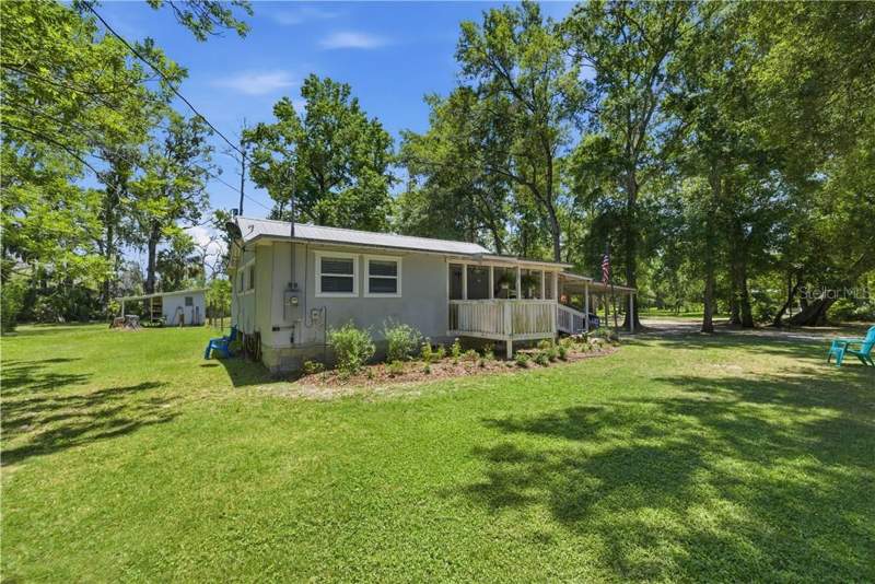 2 bedroom Single Family Residence at 17631 SE 37th Avenue, Inglis, Inglis — photo 3