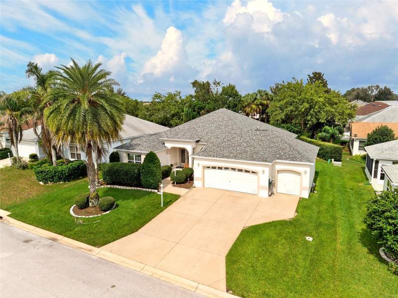 3 bedroom Single Family Residence at 9245 SE 169th Bentley Street, The Villages, The Villages — photo 2