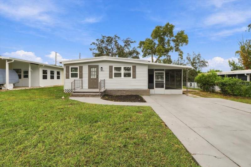 2 bedroom Mobile Home at 7289 Fairlane Avenue, High Point Mh Sub, Brooksville — photo 2