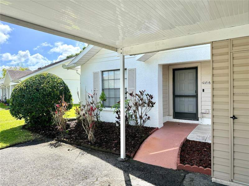 2 bedroom Villa at 10816 Laquinta Drive, Valley Wood, New Port Richey — photo 2