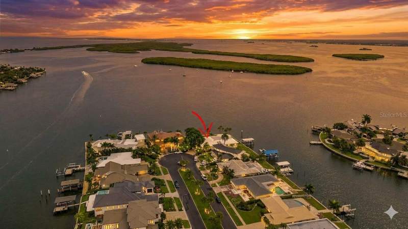 891 ISLAND WAY home for sale in Island Estates Of Clearwater