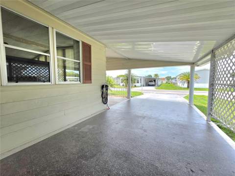 5334 Comanche Street, Zephyrhills FL - photo 16 of 83