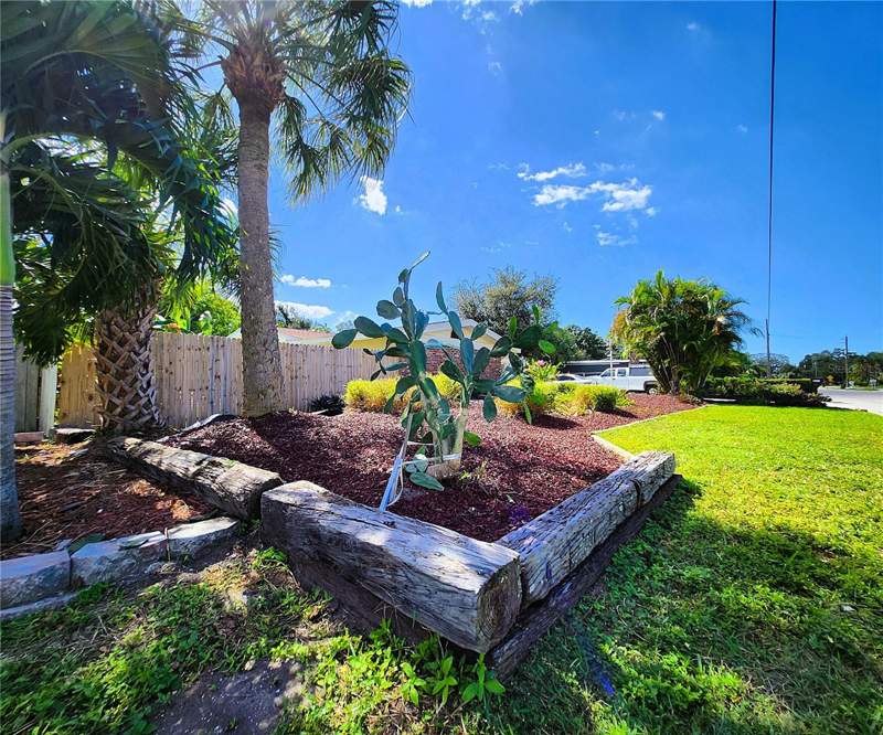 3 bedroom Single Family Residence at 4711 26th Avenue, Tropical Highlands Amd, Bradenton — photo 4