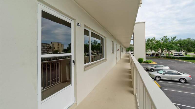 2 bedroom Condominium at 4210 Ironwood Circle #204J, Ironwood Eighth, Bradenton — photo 3