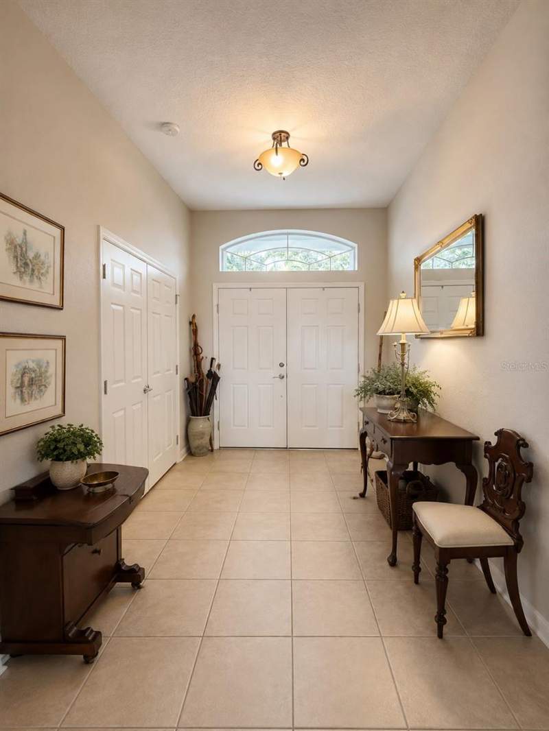 5 bedroom Single Family Residence at 602 Hernando Place, Clermont Verde Ridge Unit 01, Clermont — photo 2