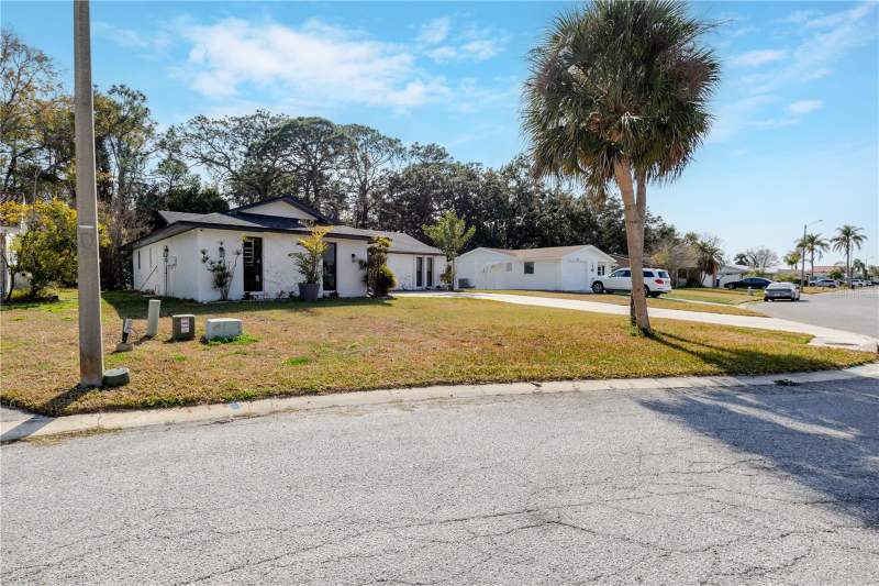 3 bedroom Single Family Residence at 4876 Shell Stream Boulevard, Flor A Mar, New Port Richey — photo 3