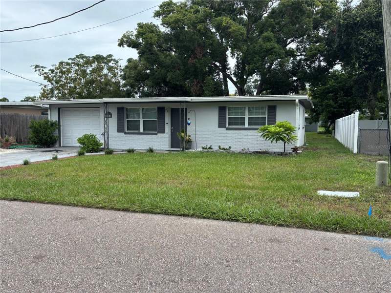 2 bedroom Single Family Residence at 11010 Hassle Avenue, Brown Acres, Port Richey — photo 4
